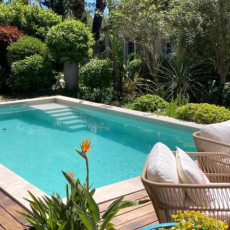 Alojamento de Acomodação e Pequeno-almoço La Vagabonde Saint-Tropez